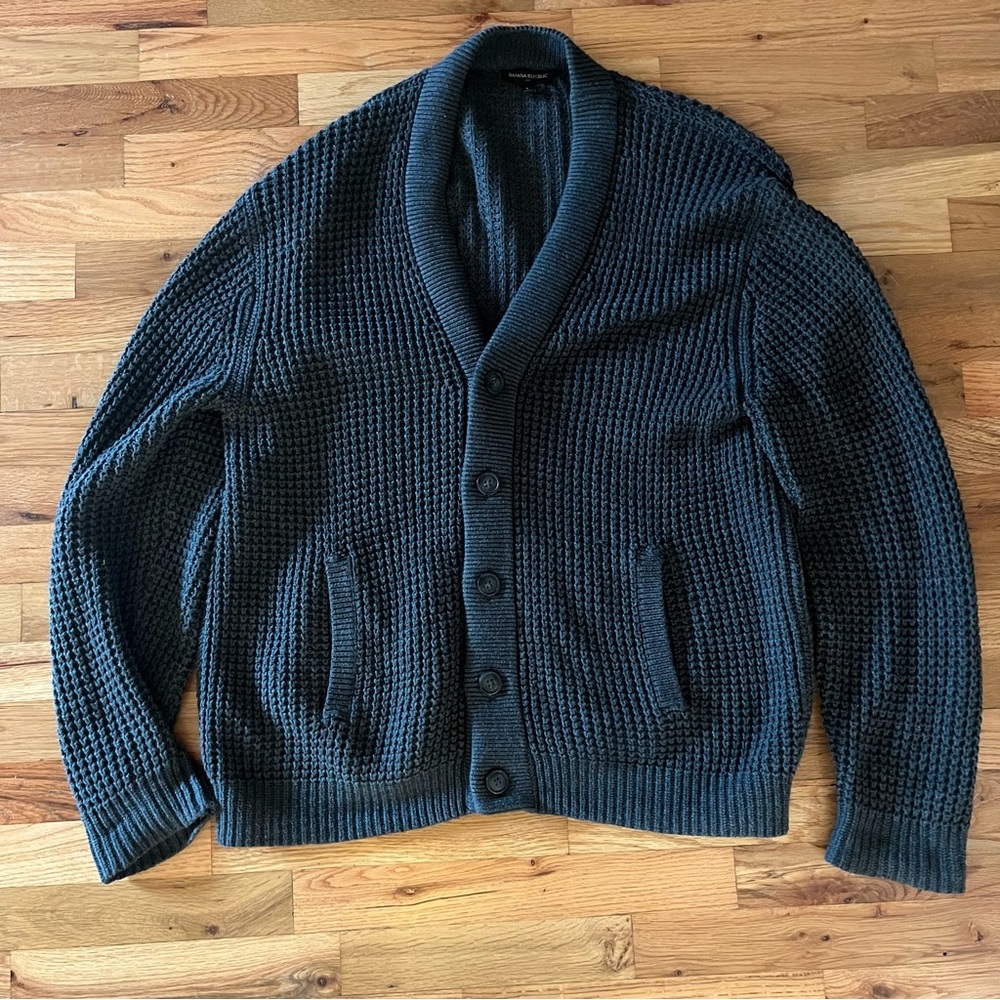 Banana Republic knit cardigan